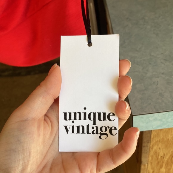 Adorable red Unique Vintage crop top! - Picture 5 of 7